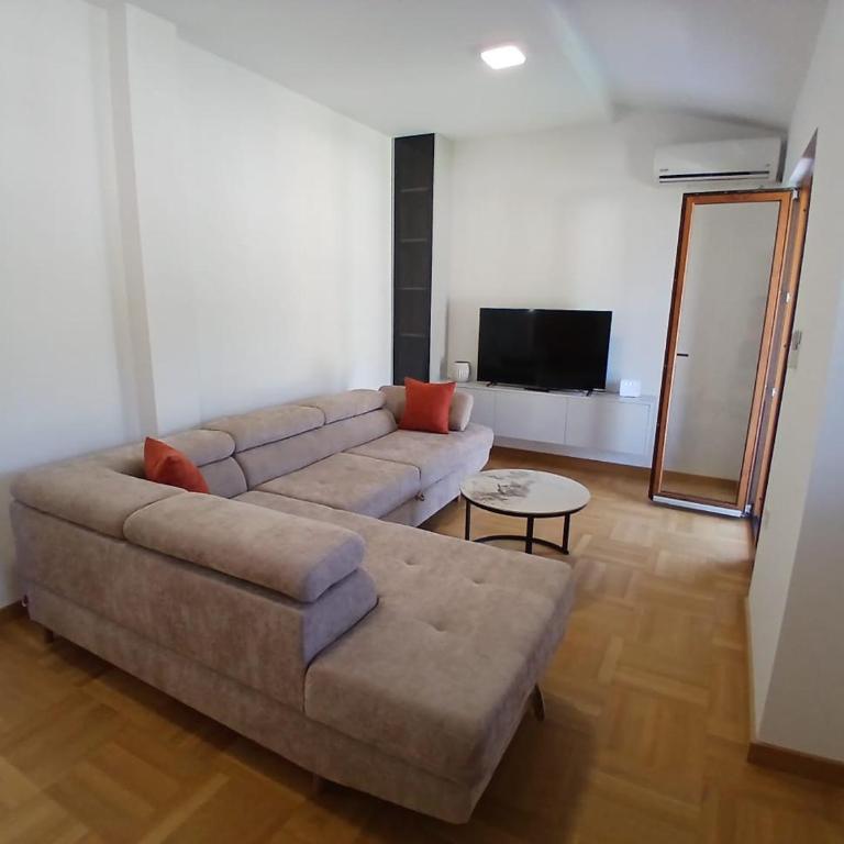Apartment Milos - Apartment mit 2 Schlafzimmern, Terrasse und Meerblick - 34