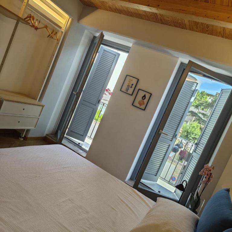 EKK Boutique Rooms Camere eleganti nel cuore di San Benedetto del Tronto - Camera Matrimoniale con Balcone - 14