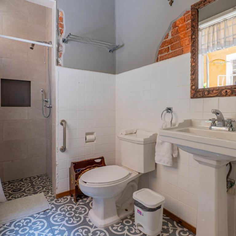 Spacious Colonial House - 6 Bedrooms Near Puebla Zócalo - Casa de 6 dormitorios - 9