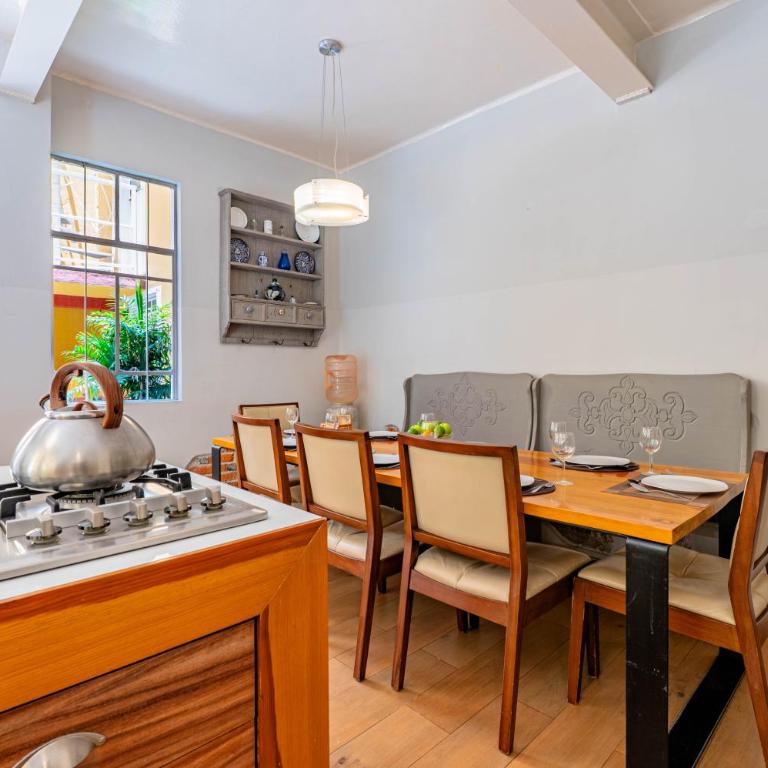 Spacious Colonial House - 6 Bedrooms Near Puebla Zócalo - Casa de 6 dormitorios - 23