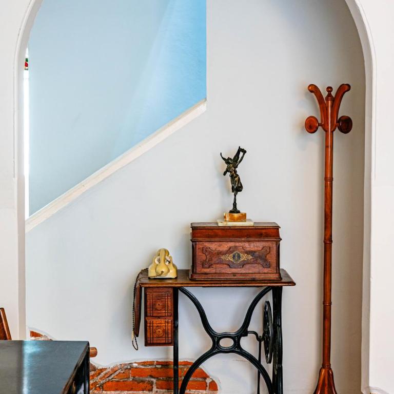 Spacious Colonial House - 6 Bedrooms Near Puebla Zócalo - Casa de 6 dormitorios - 40