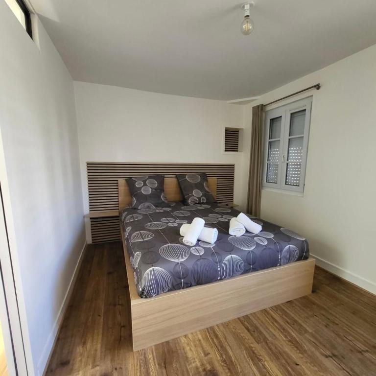 Bel Appartement 2 Chambres - Totalment Renouvellé - Appartamento con 2 Camere da Letto - 3