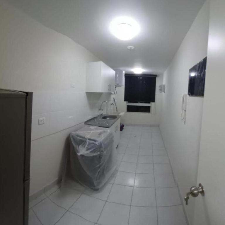 DEPARTAMENTO EN CONDOMINIO LOS PARQUES DE SAN GABRIEL de CHICLAYO - Three-Bedroom Apartment - 9