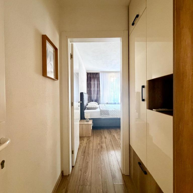 Ilidža Park Apartments - Deluks Dvokrevetni Studio sa Bračnim Krevetom - 5