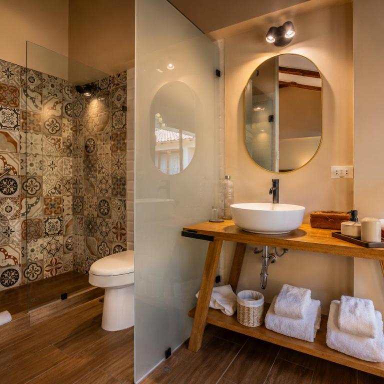 Sierra Sacred Valley - Deluxe Double Room - 3