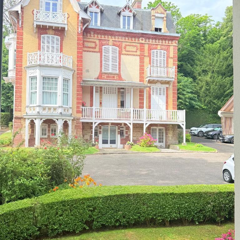 Studio avec balcon et parking proche plage - FR-1-712-1 - Appartement - 12