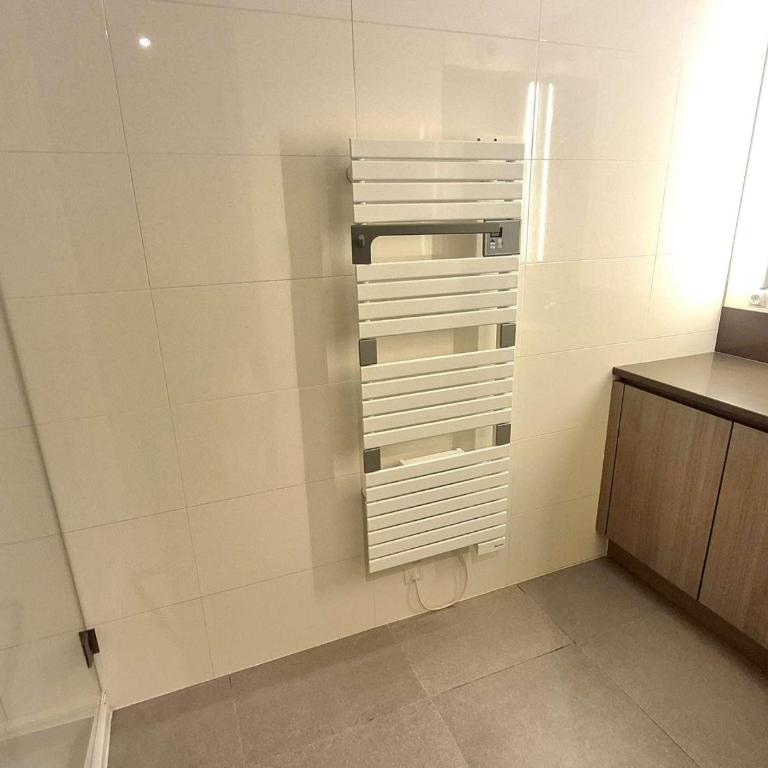 Spacieux appartement avec vue mer - 5 pers. - FR-1-675-58 - Appartement - 11