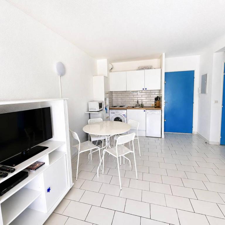 Bel appart vue montagnes, terrasse - 4 pers. - FR-1-388-262 - Apartment - 11