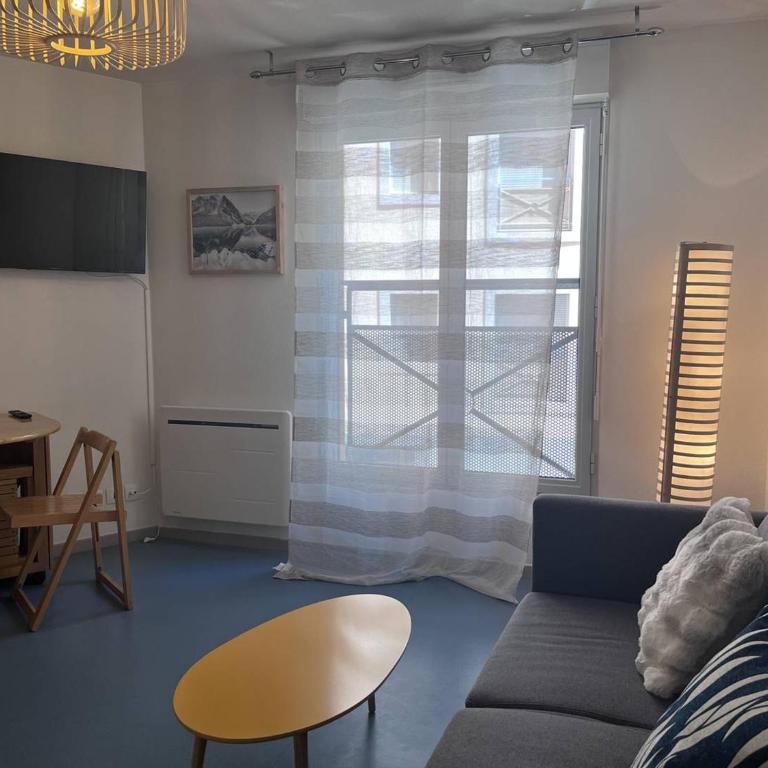 Appartement au calme avec parking - 4 pers. - FR-1-812-164 - Appartement - 5