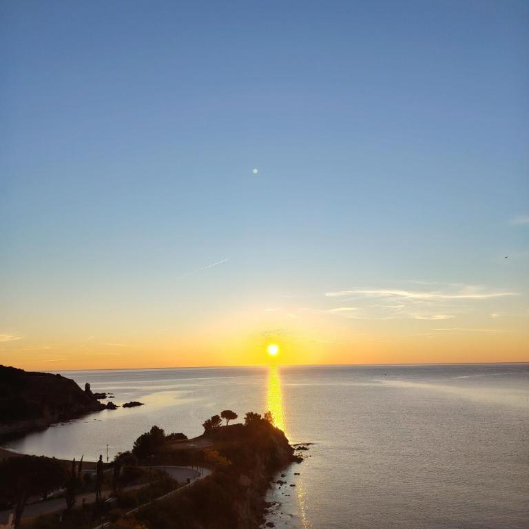 Le Rooftop Des Elmes T2 vue mer - Appartement 1 Chambre - 24
