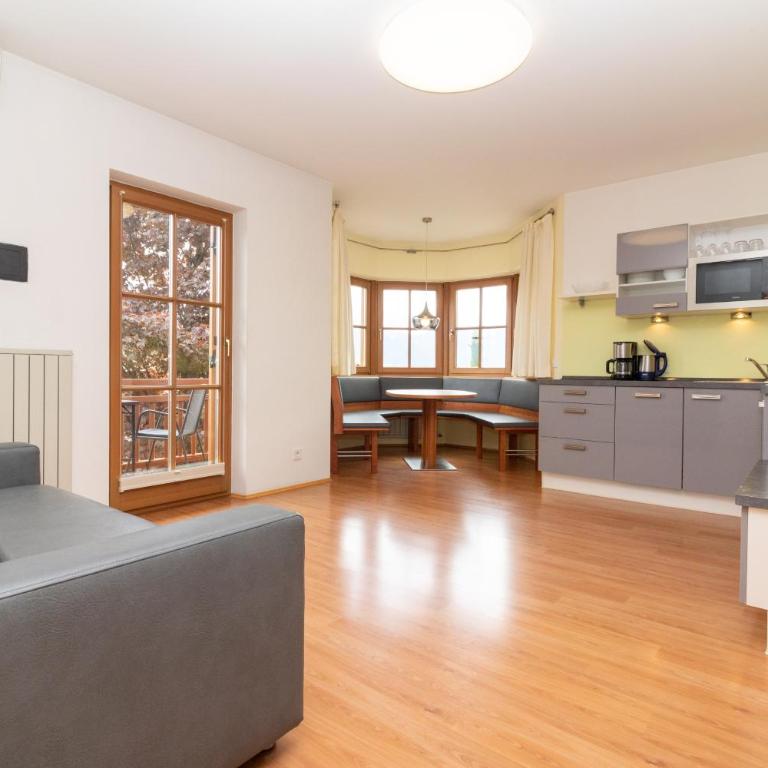 Stompferhof Erkerwohnung - Appartamento Superior con 1 Camera da Letto e Balcone - 1
