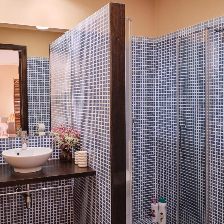 El Bosque de Asís-Parking Gratuito - Apartamento de 1 dormitorio con jardín - 42