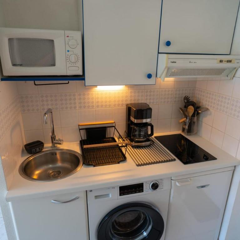 Riboleys - T1bis climatisé avec piscine à 50m mer - Appartement 2 Chambres - 8