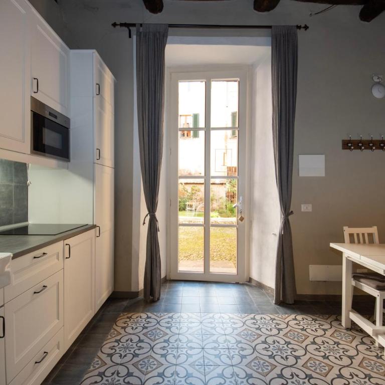Apartment ground floor m 100 from the lake DomasHome n1 - Appartamento con 1 Camera da Letto - 2