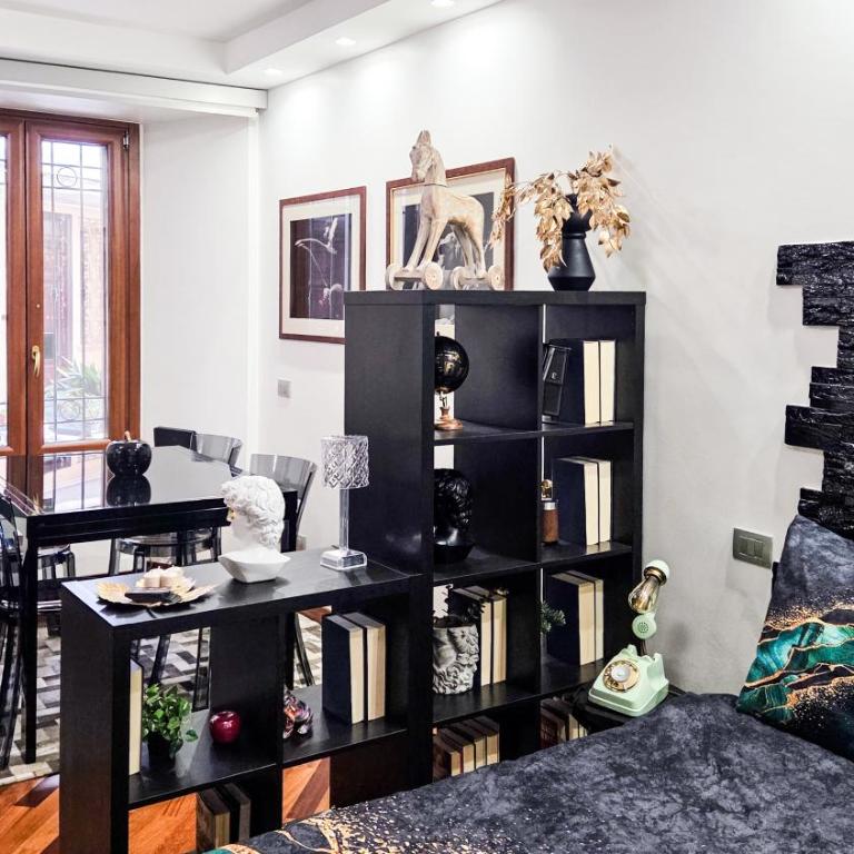 Colosseum Historic Apartment - 17th Century Building - Appartamento con 1 Camera da Letto - 27