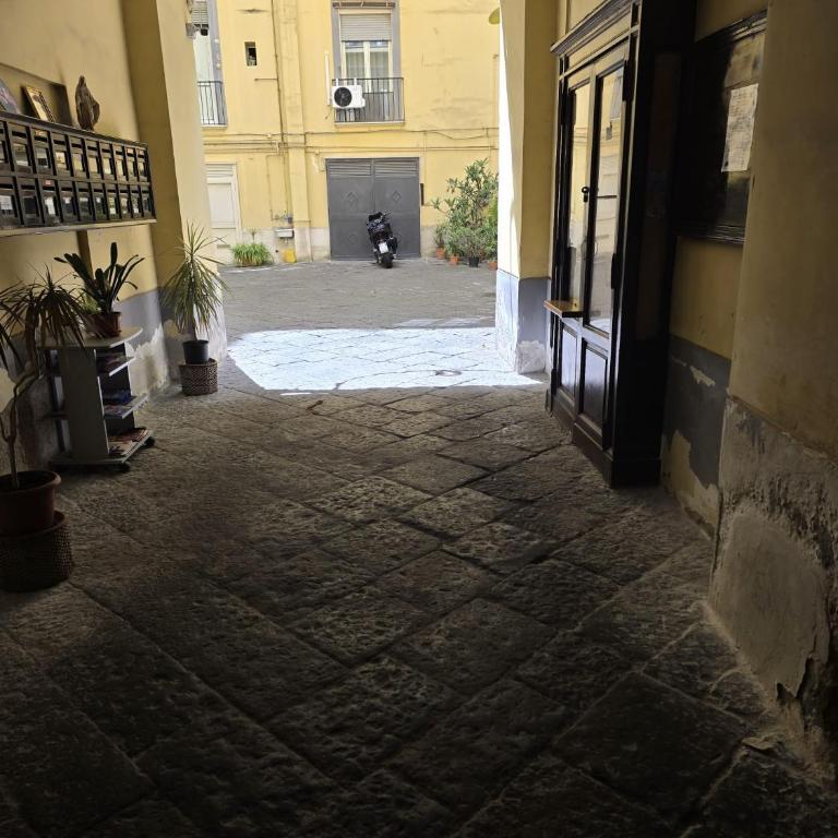 una notte a napoli - Three-Bedroom Apartment - 2