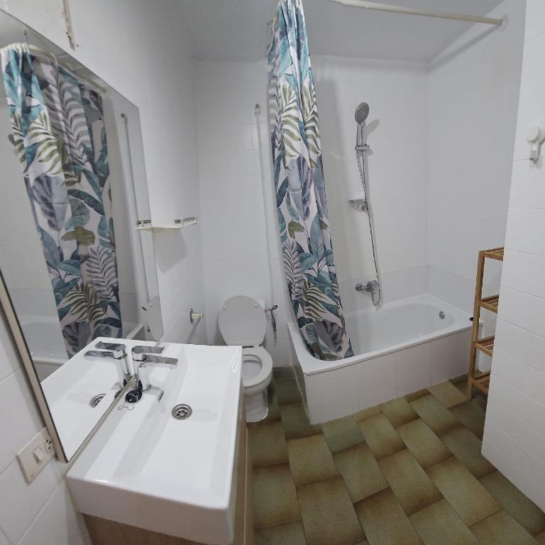Lloret Center Apartment - Apartment mit Balkon - 15