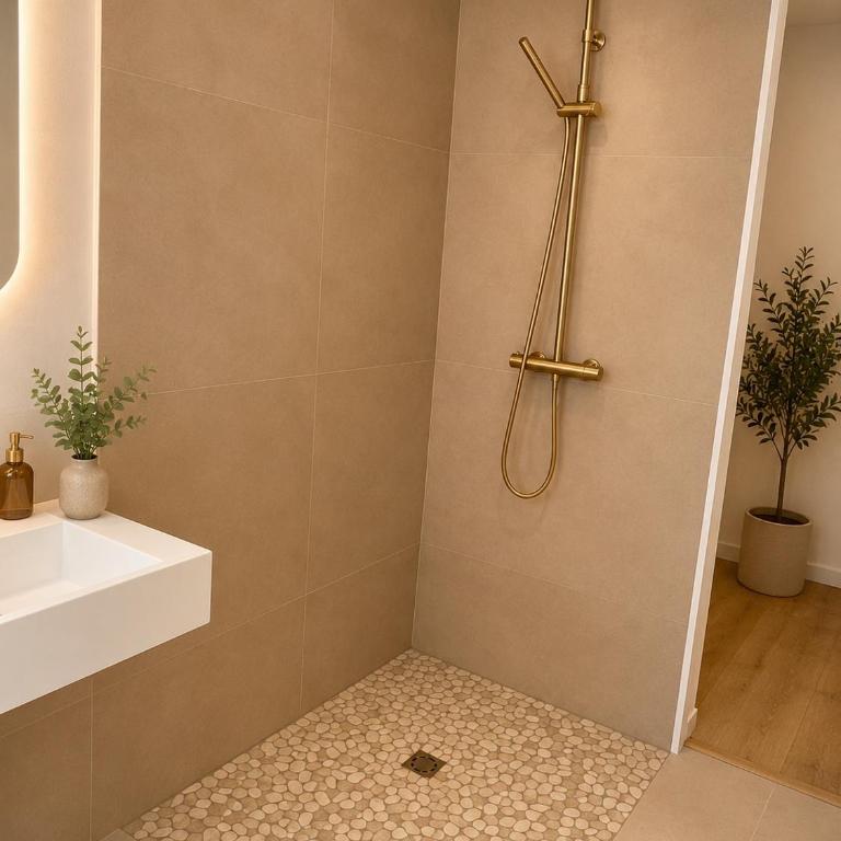Maison Dharma à 5km de la plage avec climatisation - Casa de 6 dormitorios - 3