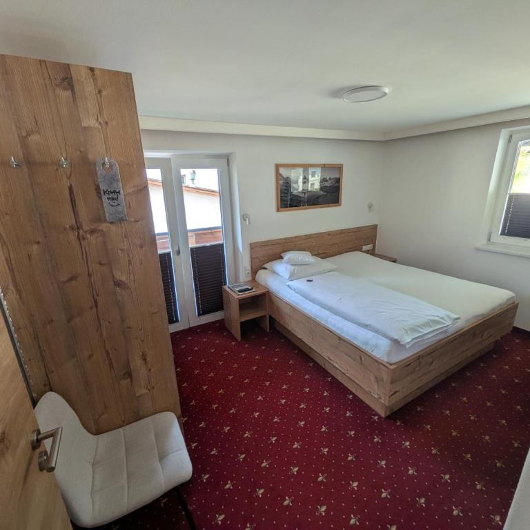 Garni Nill - Doppelzimmer mit Balkon - 13