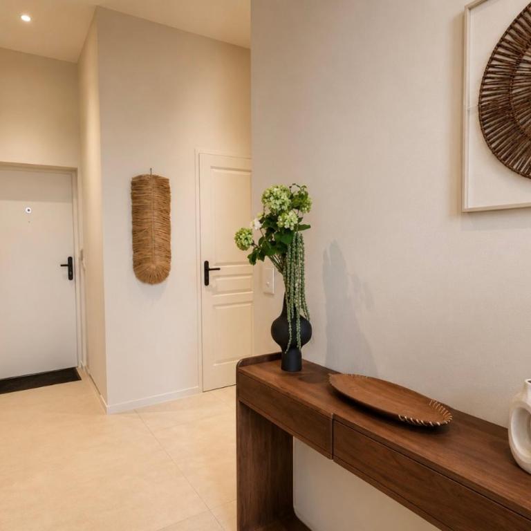 Luxe & Confort - Piscine - Plage à Pied - 9 Pers - Premium Apartment mit 3 Schlafzimmern - 49