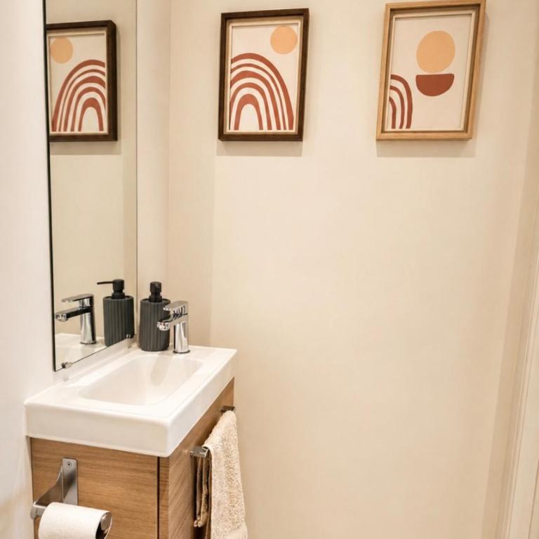 Luxe & Confort - Piscine - Plage à Pied - 9 Pers - Premium Apartment mit 3 Schlafzimmern - 30