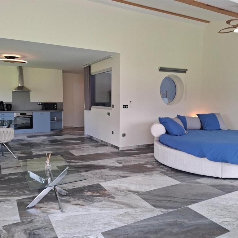 Suite Romantique - Appartement 1 Chambre - 9