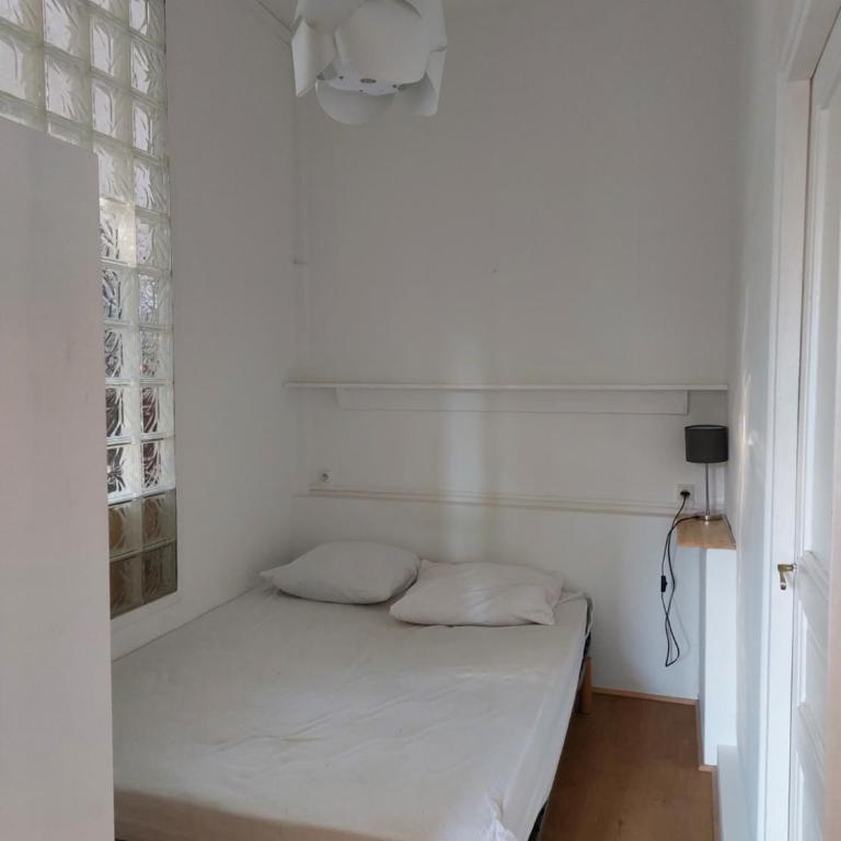 Beautiful apartment in Provençal residence with garden and WiFi - Appartement - Vue sur Jardin - 6