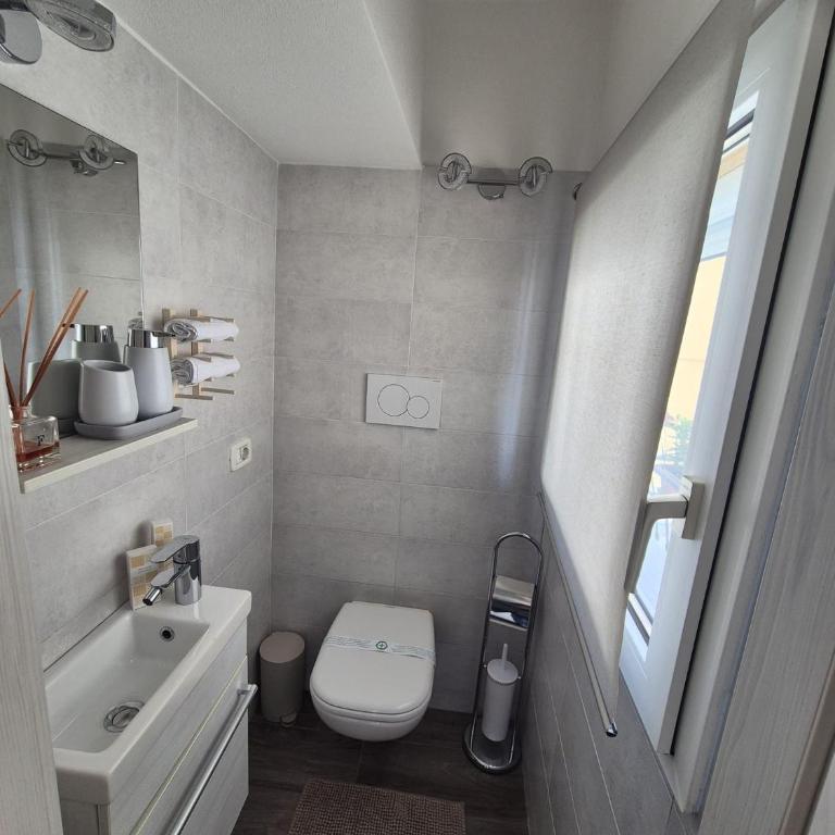 Residenza Cuore di Arco - One-Bedroom Apartment - 10