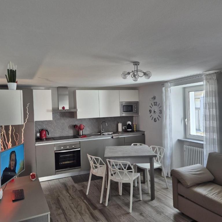 Residenza Cuore di Arco - One-Bedroom Apartment - 9
