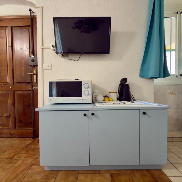 Porto di Mare - One-Bedroom Apartment with Sea View - 11