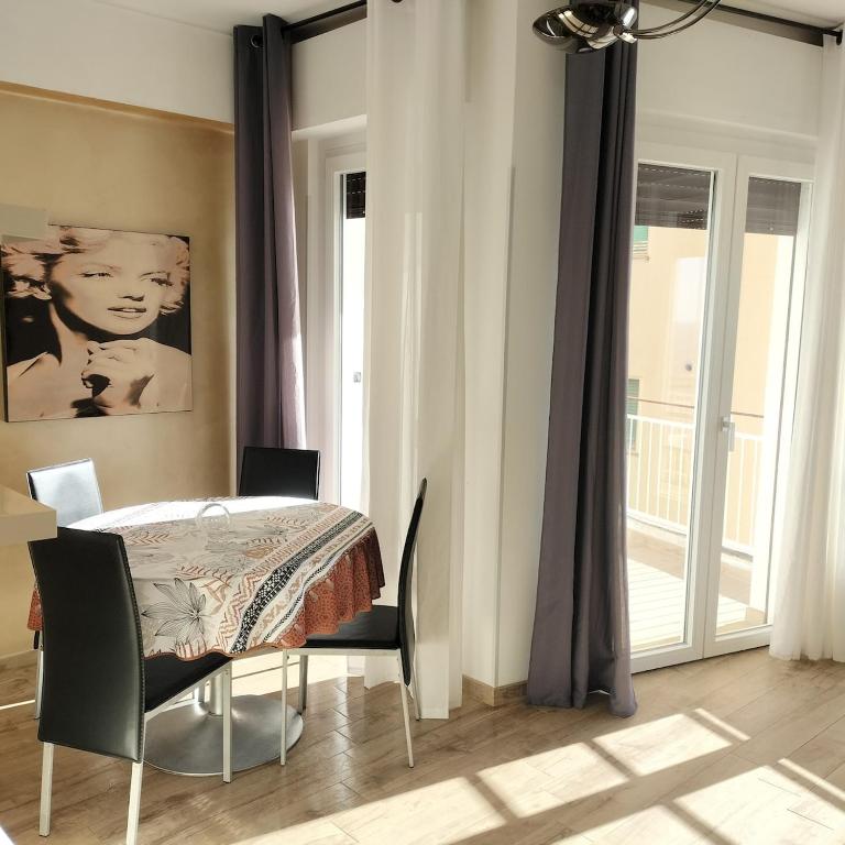 Tra cielo e mare Sanremo - Appartamento con 1 Camera da Letto, Vista Mare e Balcone - 11