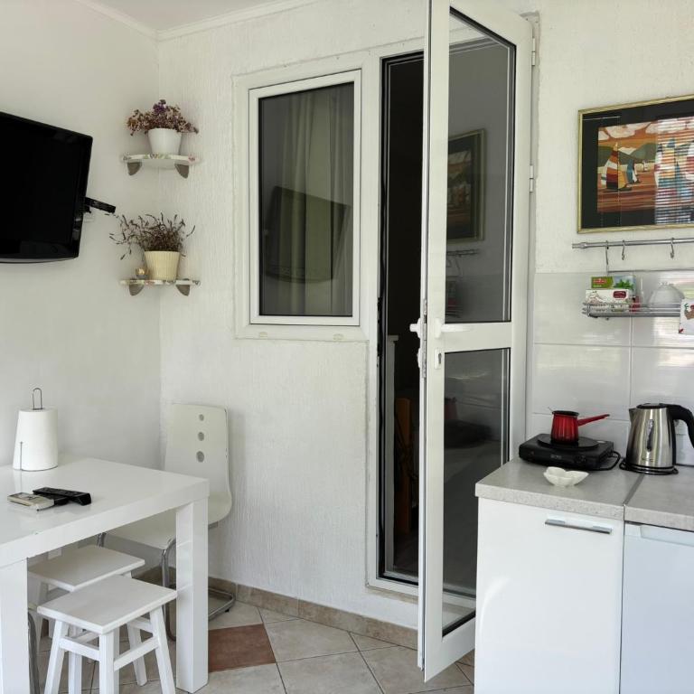 Andrijana apartments - Deluxe One-Bedroom Apartment with Garden View - 11