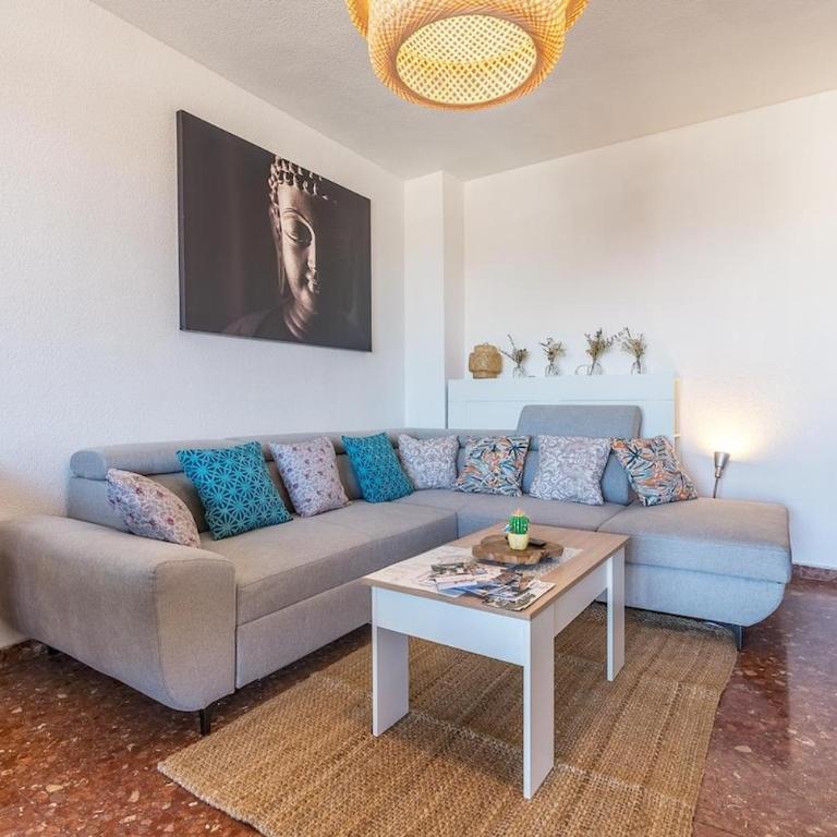 Precioso ático a los pies del Albaycin - Three-Bedroom Apartment - 56