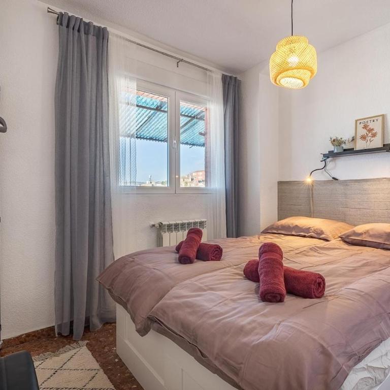 Precioso ático a los pies del Albaycin - Three-Bedroom Apartment - 60