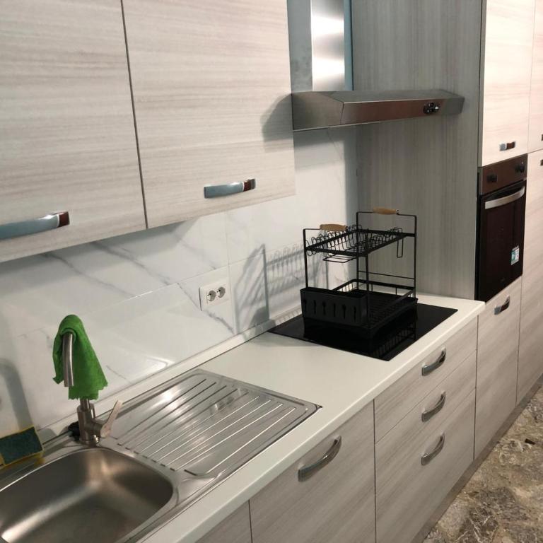 SkyWay - Appartamento con 2 Camere da Letto - 9