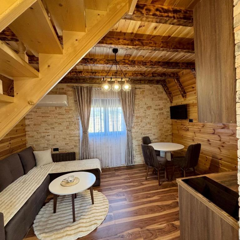 Ðedovina mountain cabins - One-Bedroom House - 2