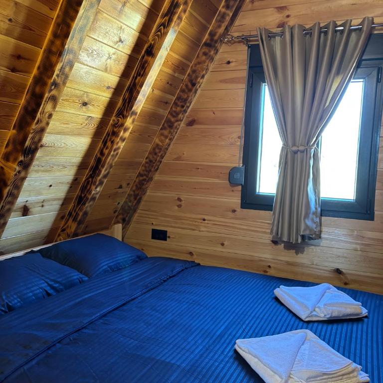 Ðedovina mountain cabins - One-Bedroom House - 10