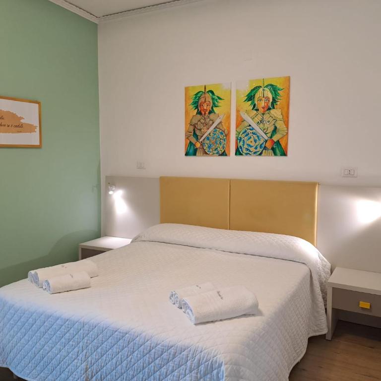 Medoro Camere Milazzo - Camera Matrimoniale/Doppia con Letti Singoli con Bagno Privato - 11