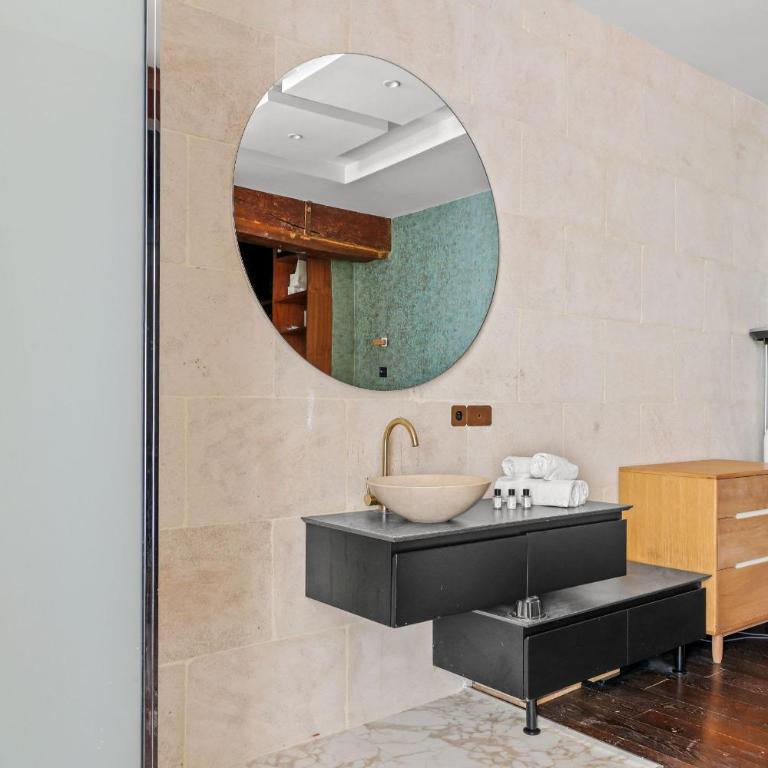 LE BEAU SAINT-GERMAIN Ultra-Luxury loft 2BDR 8P - Apartment - 13