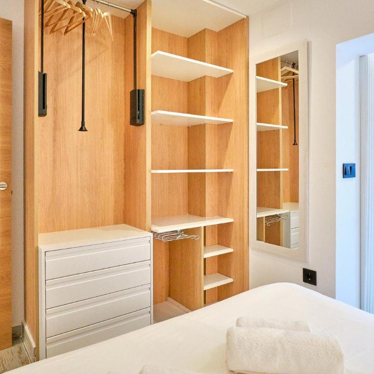 Alojamiento Vacacional El Vinagrillo 2 Con Parking Cubierto Incluido - Apartamento de 1 dormitorio - 53