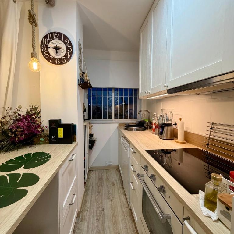 Luminoso apartamento con vistas al mar y piscina - Apartamento de 1 dormitorio - 5