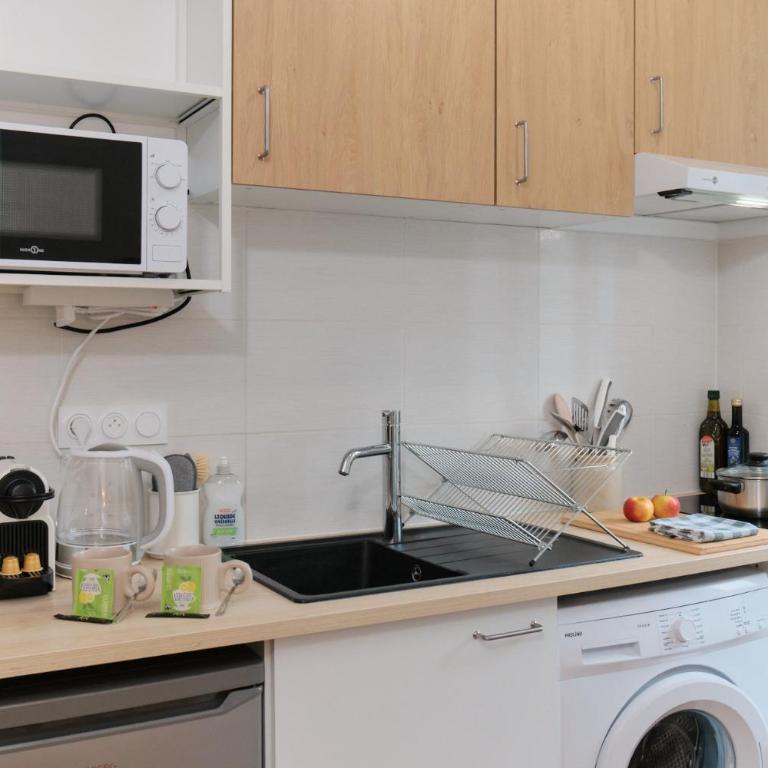 cute 2-room apartment, Vienne entrance, parking at the foot - Appartement 1 Chambre - 9