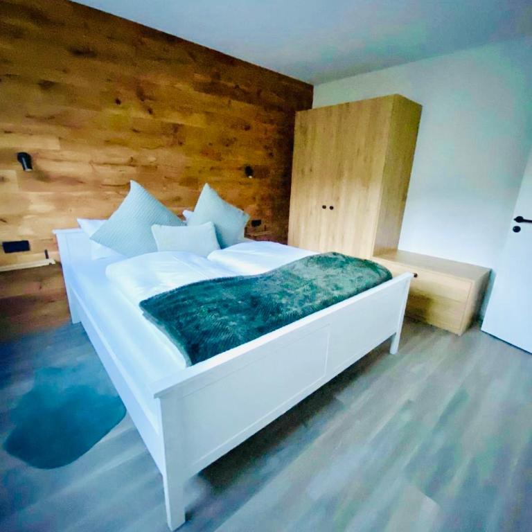 Panorama-Glück I & III - One-Bedroom Apartment with Balcony and Mountain View - 18