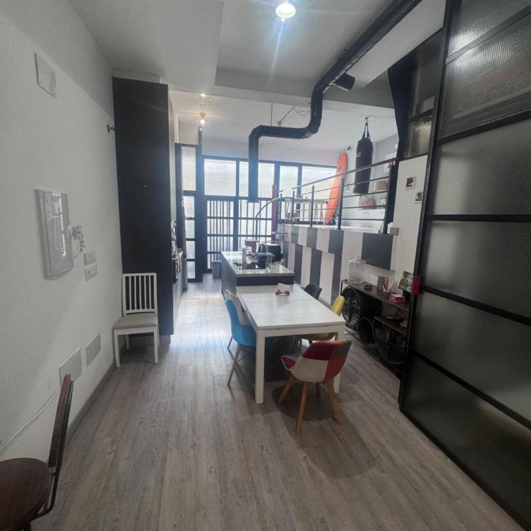 Large Modern Industrial Loft Close to Beaches - Appartamento con 3 Camere da Letto - 17