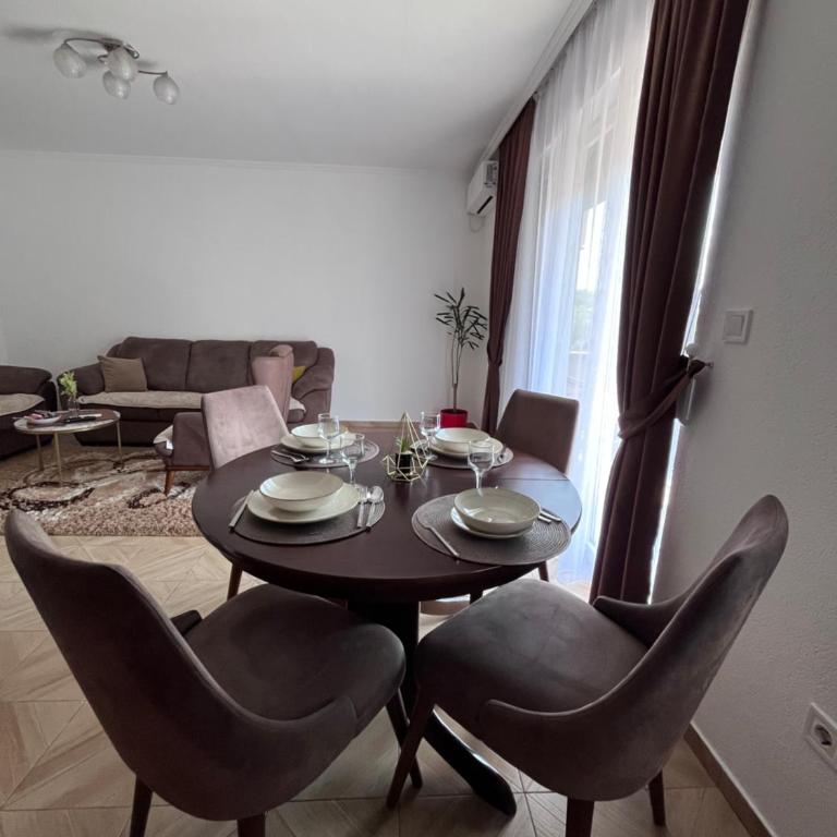 N&N apartment Radanovici - Appartement 2 Chambres - 6