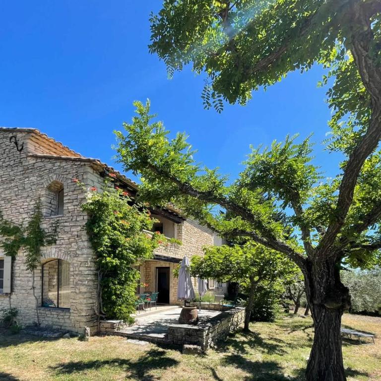 Villa La Familliale, piscine avec vue imprenable sur Gordes - Villa - 2