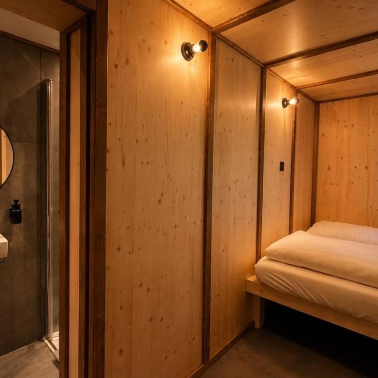ALPENHOF Mountain Lodge - Doppel-/Zweibettzimmer mit Bad - 16