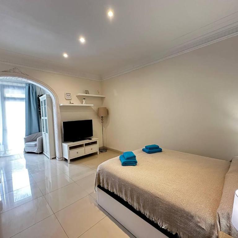 Alojamiento Granvi - Habitación Doble con baño compartido - 4