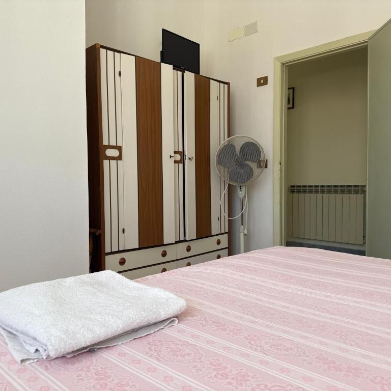 Albergo Villa Andreucci - Camera Economy Matrimoniale/Doppia con Letti Singoli - 3