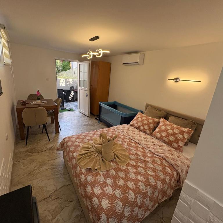 Studio Apartmani Milanovic - Deluks Dvokrevetni Studio sa Bračnim Krevetom - 15